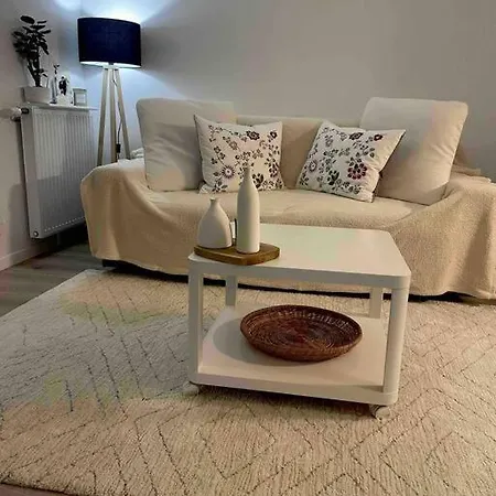 아파트 Chic Studio Pres De Paris La Defense 베종