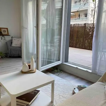 아파트 Chic Studio Pres De Paris La Defense